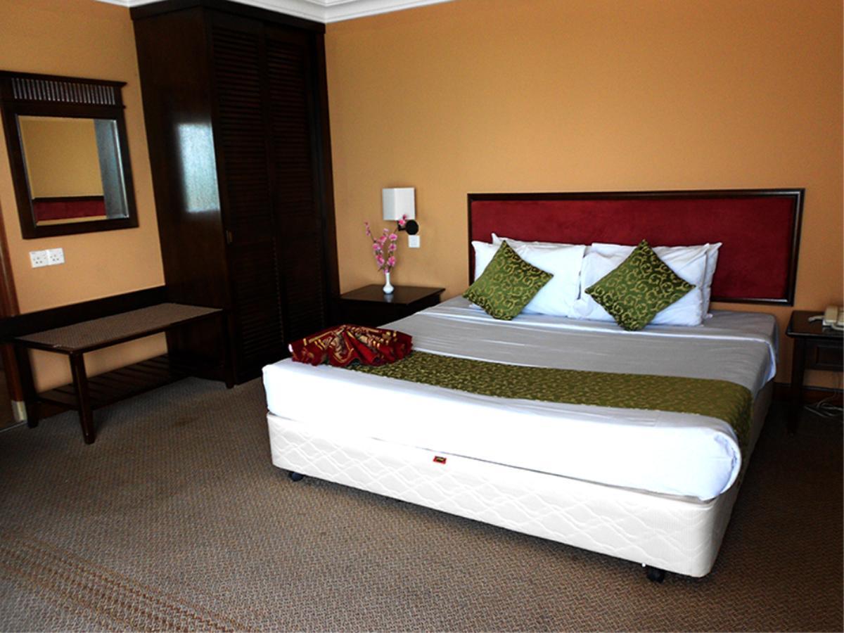 Hotel Legacy Port Dickson Kültér fotó